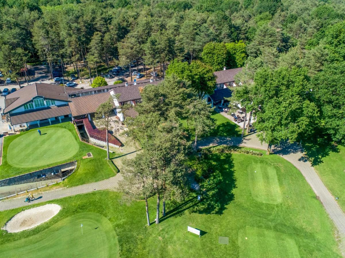 Golf Hotel La Pinetina Аппьано-Жентиле Экстерьер фото