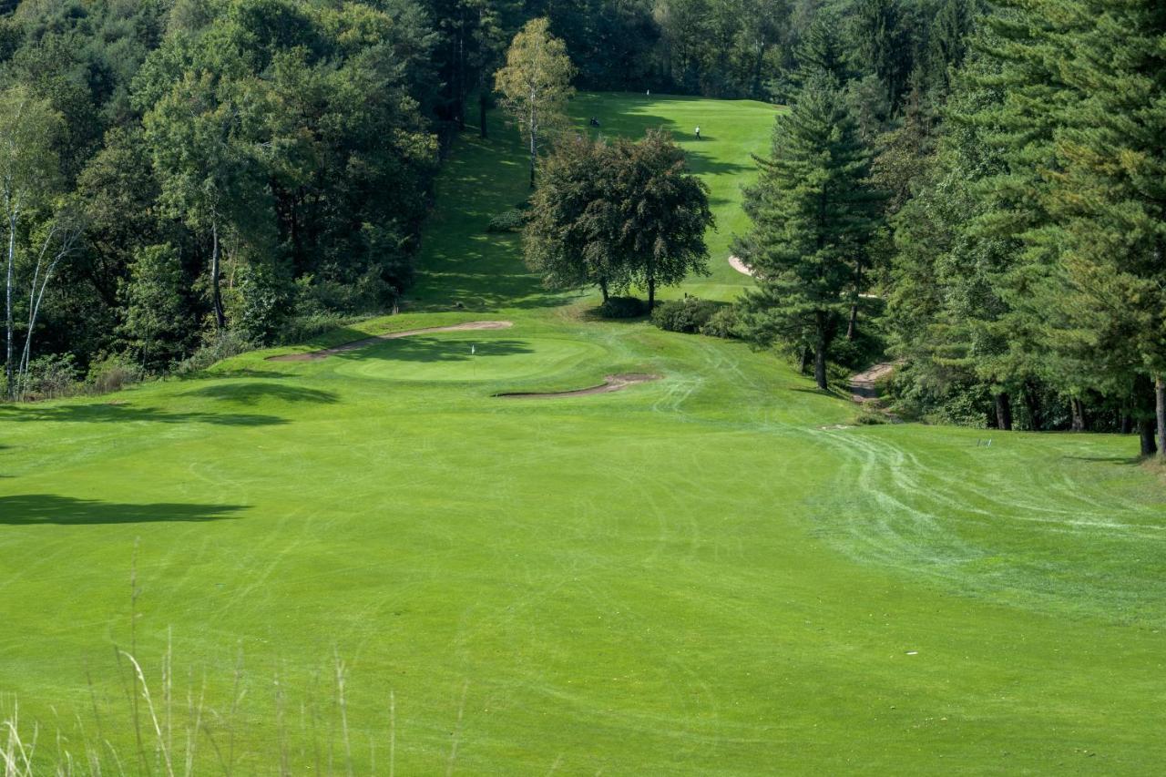 Golf Hotel La Pinetina Аппьано-Жентиле Экстерьер фото