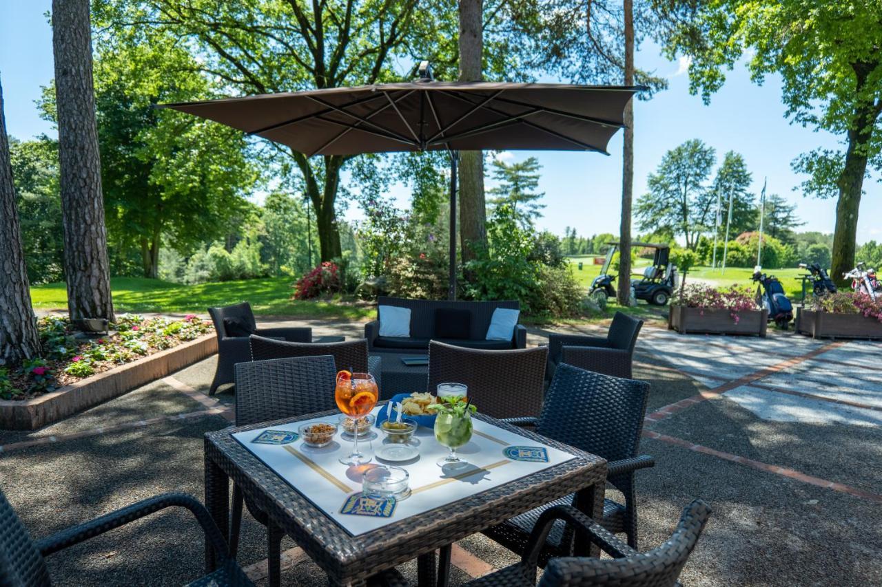 Golf Hotel La Pinetina Аппьано-Жентиле Экстерьер фото